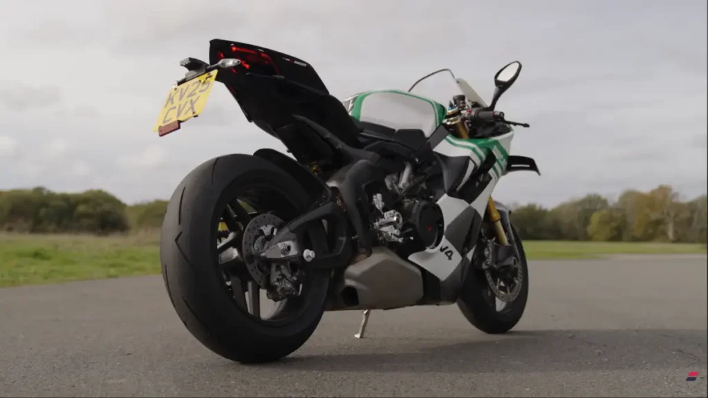 Ducati Panigale V4 Tricolore