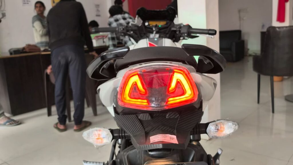 TVS Apache 125