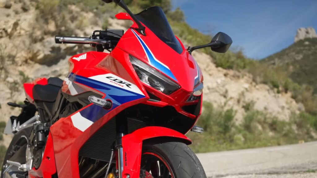 Honda CBR400R E-Clutch