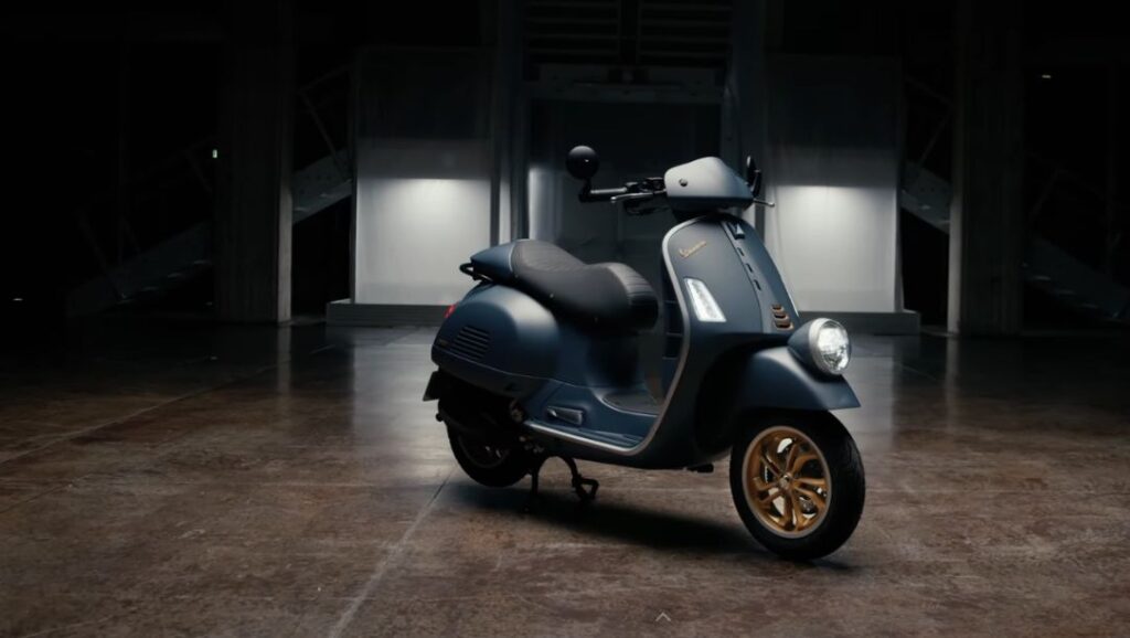 Vespa Officina 8