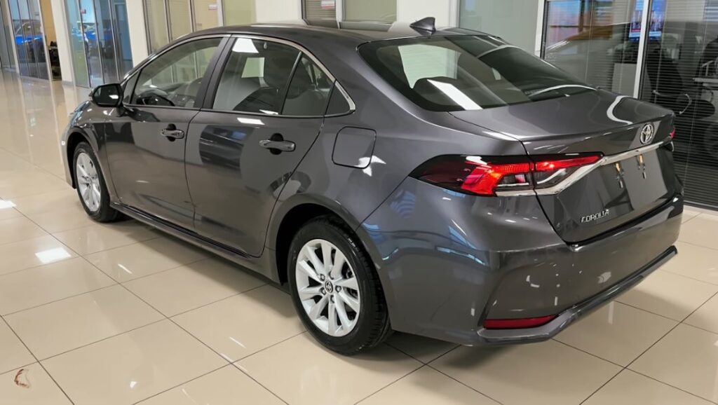 toyota corolla sedan