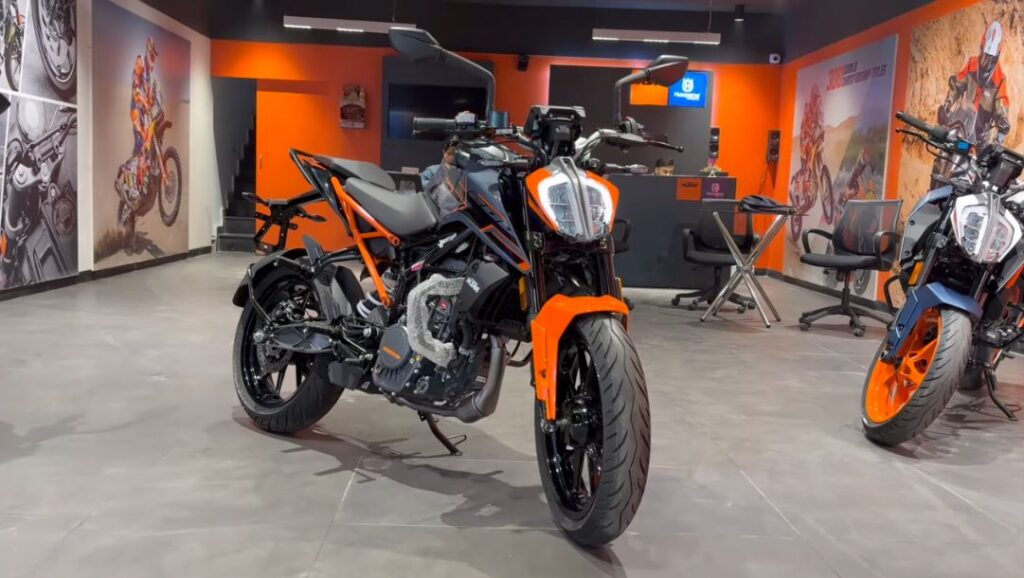 2026 KTM 200 Duke
